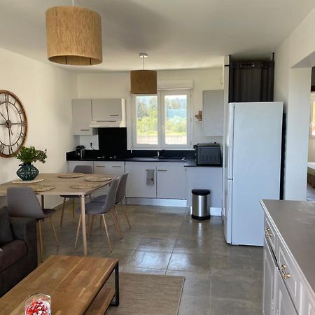 Bel Appartement Climatise, Vue Mer เซวิออน ภายนอก รูปภาพ