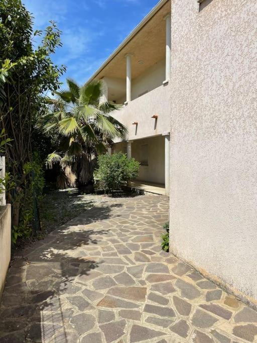 Bel Appartement Climatise, Vue Mer เซวิออน ภายนอก รูปภาพ